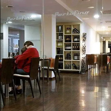 Ur波托菲诺住宿 酒店 4*